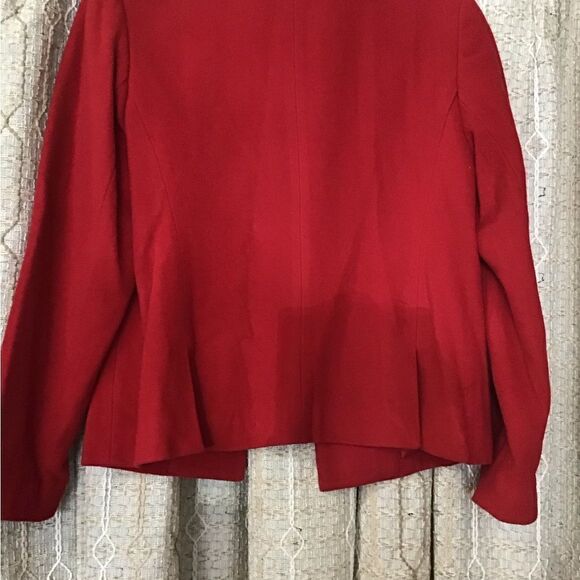 Harve Benard ladies 8 red blazer - Picture 5 of 5